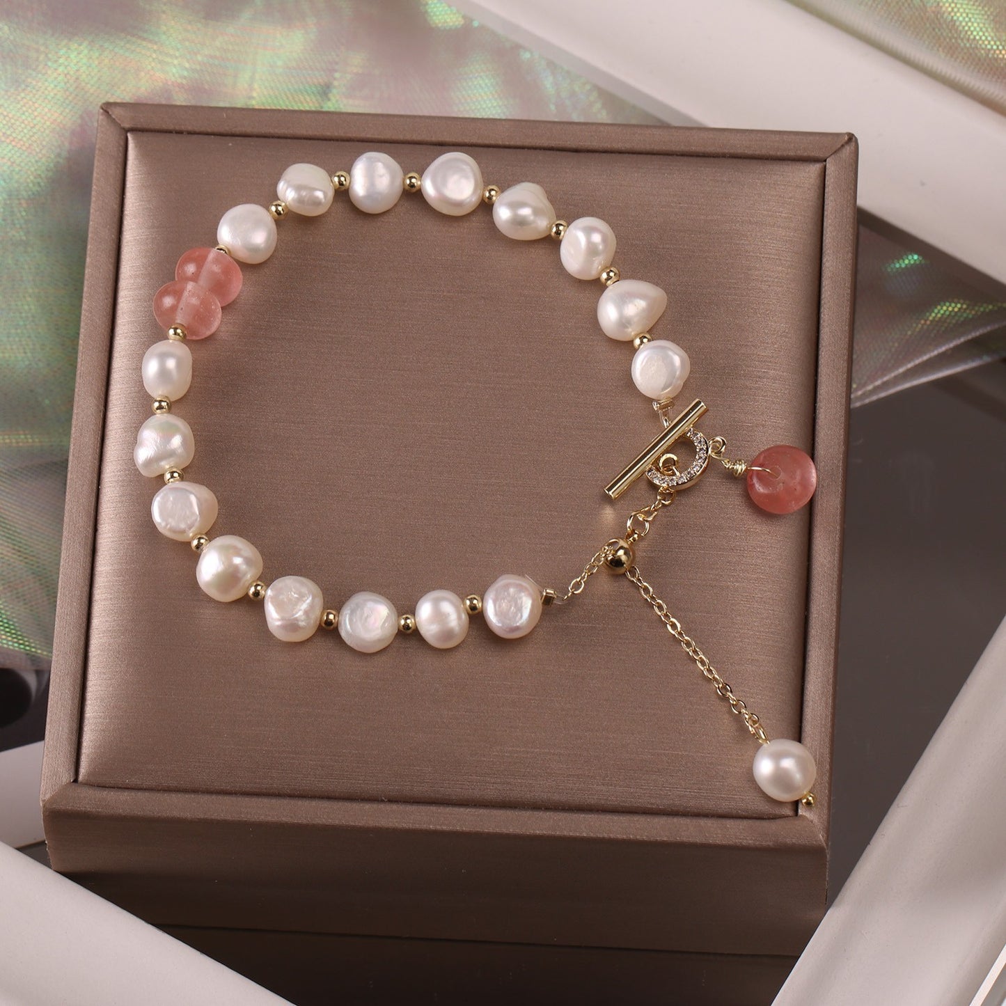 Pearl & Crystal Bracelet